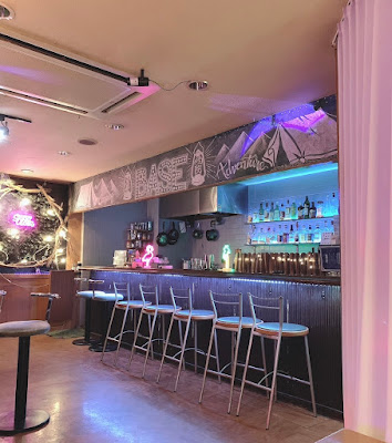 隠れ家BAR BASE by GreatLuck