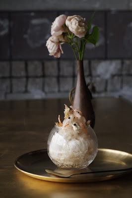 京冰菓 あてなるもの - Shaved ice with Kyoto River View. 사진 3