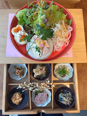 Ｏbanzai & Wagyu Sala 사진 4