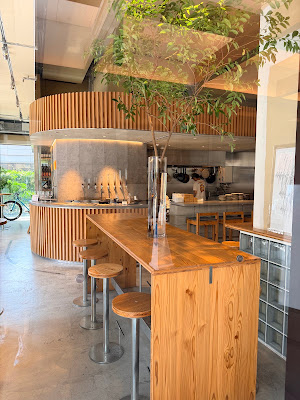 DIG THE LINE BOTTLE & BAR 사진 3