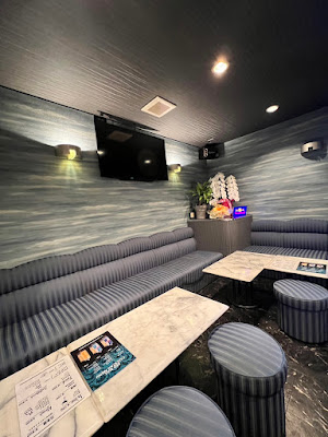 Bar 1040