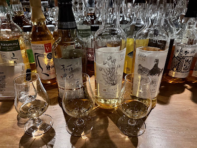WHISKY SPOT CHALMUN'S TOYBOX [ウイスキー スポット チャルマンズ トイボックス] (Bar バー) 사진 3
