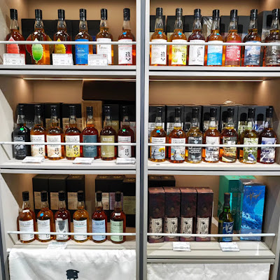 Owl Liquor Whisky Store&Bar 사진 4
