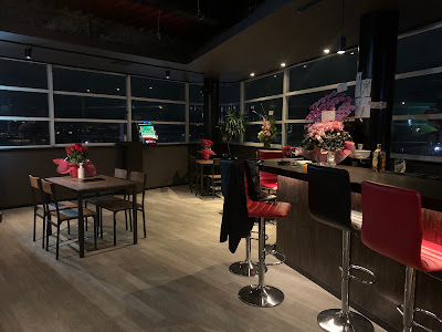 LCbar 白梅町店