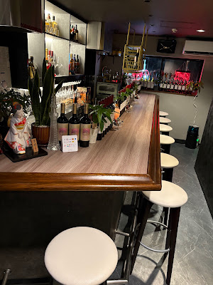 Garnet Wine & Shot Bar 사진 4