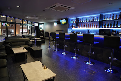 Bar MERRY 기야마치 - 가라오케 & 다트 바 교토