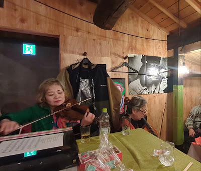 Music Bar 卒業写真を聴きながら 사진 2