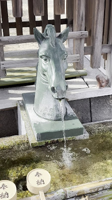 후지모리 신사 수수사 사진 2