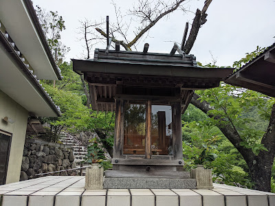 상신사