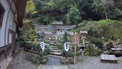 산포코 신사 사진 2