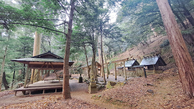 신메이 신사 사진 5