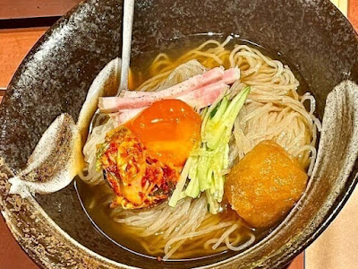 ホルモン酒場 あかやしろ榮 사진 3