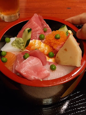 おかんの海鮮ちらし 사진 2