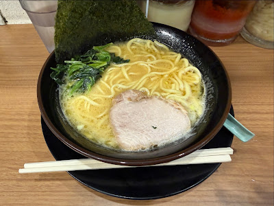 家系ラーメン 京都夢現家 八条口駅前店 사진 4