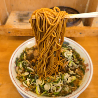 立食い屋台ラーメンと焼めし専門店 ばんらい屋 사진 3