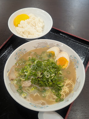 大黒ラーメン スーパーマツモト 上桂店 사진 3