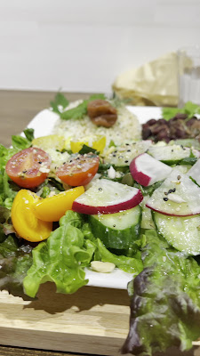 ZIRAEL Vegan Restaurant 사진 2