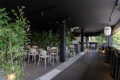 Bamboo Sky Terrace Burger Club 사진 4
