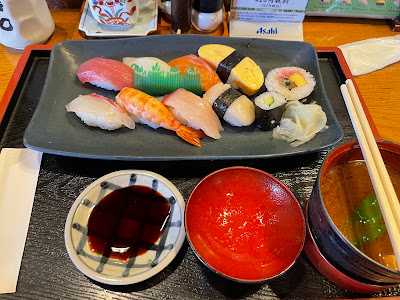 Denshichi Sushi - Hakubaicho 사진 3