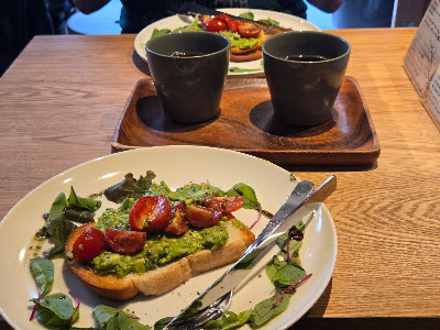 8black birds cafe nanajyo kawaramachi 사진 4