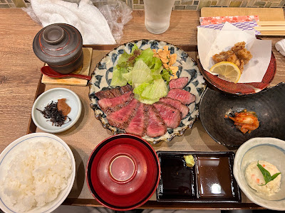 肉割烹バル 牛牛 祇園本店 사진 3