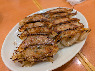 餃子食堂マルケン 山科店 사진 4