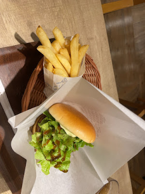 MOS BURGER Saiin Shop 사진 5