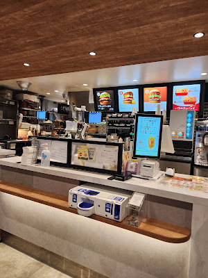 MOS BURGER Kyoto Kitayama Station Shop 사진 2