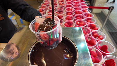Strawberry Choco 사진 2