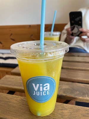 via juice&deli cafe 사진 4