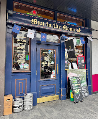 Man in the Moon - Kyoto Station Pub 사진 3