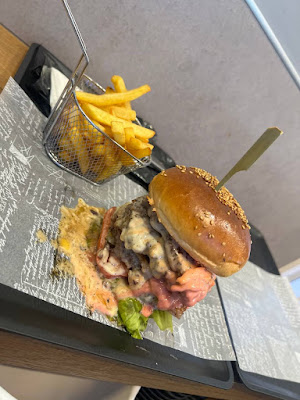 Rising sun burger halal 사진 2