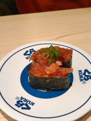 C5 Kura Revolving Suishi Bar 사진 4