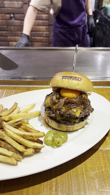 WAGYU TERIYAKI ITADAKI BURGER Gion Kyoto 사진 2