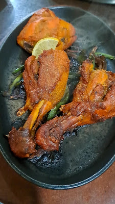 Pokhara dining Indian Nepali restaurant 사진 2