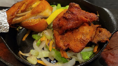 Mt. Everest – Indian & Nepali Restaurant & Bar 사진 2
