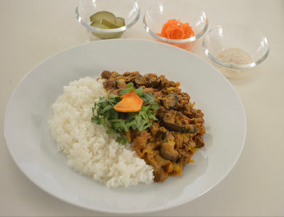 柿とスパイスカレー 사진 3
