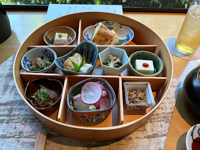 京野菜と炭火料理 庵都（いほと） 사진 3