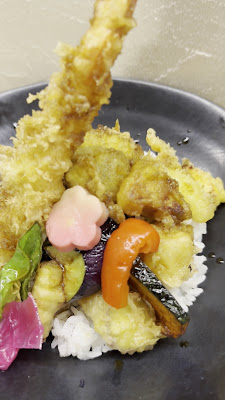 Tendon Restaurant Loosen Up! 사진 2