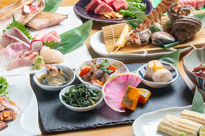 魚と肉と••• 輪心 사진 3