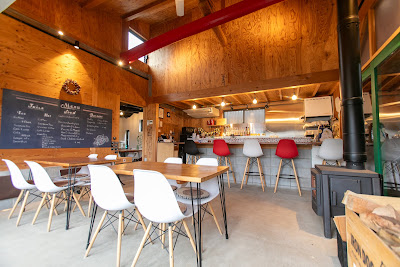 Saemon Cafe