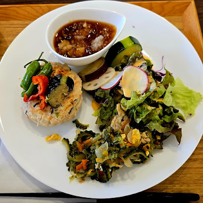 Raku Cafe 사진 3