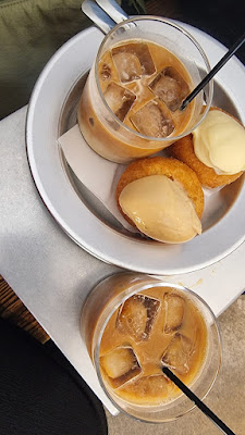 Coffee and Donuts 사진 3