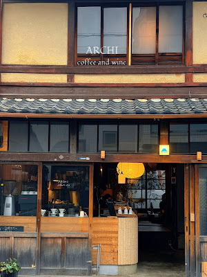 ARCHI coffee and wine