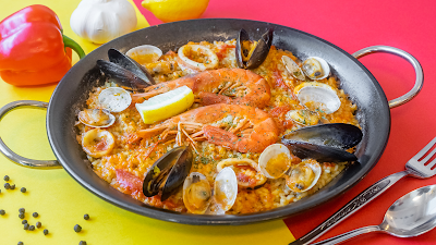 パエリアとスペイン料理 シエロ（ランドリーカフェ） 사진 2