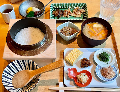 Yayoi Cafe 사진 4