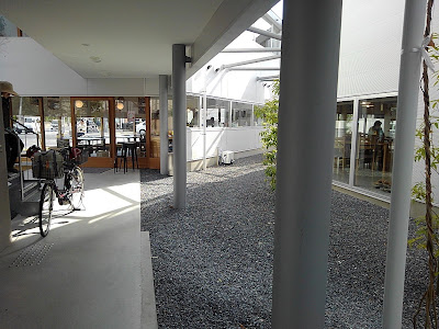南山城学園