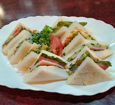 カフェラウンジチャールズ 사진 2