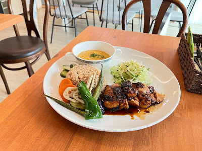 Be My Self Cafe MAULI 사진 2