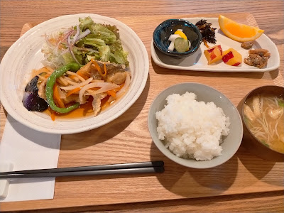 カフェにじのおわり食堂 사진 3